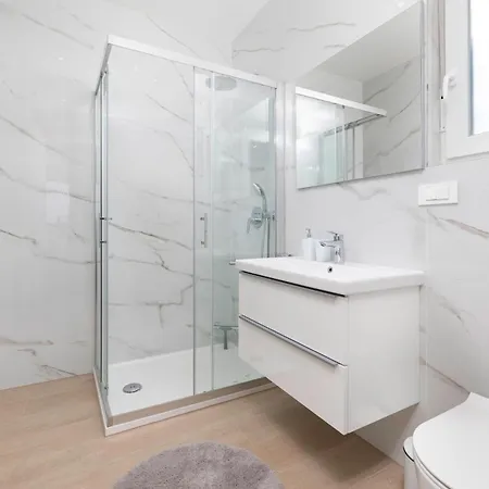 Hidden With Heated Pool *