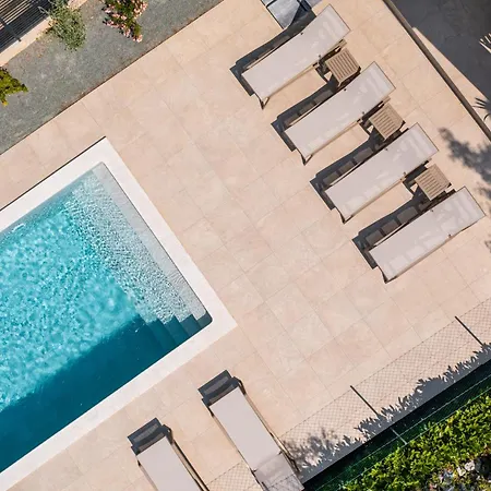 Hidden With Heated Pool *