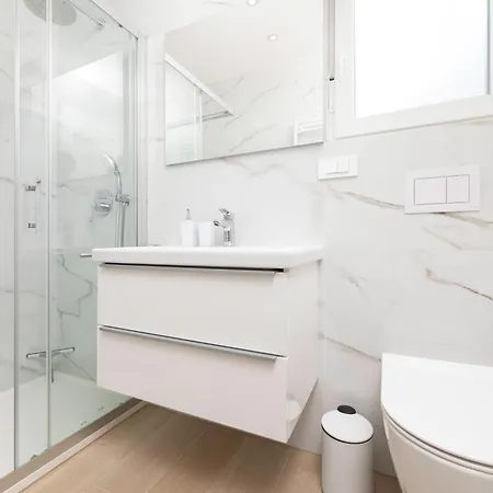 Vila Hidden With Heated Pool Dobrinj