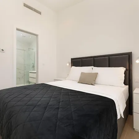 Hidden With Heated Pool *